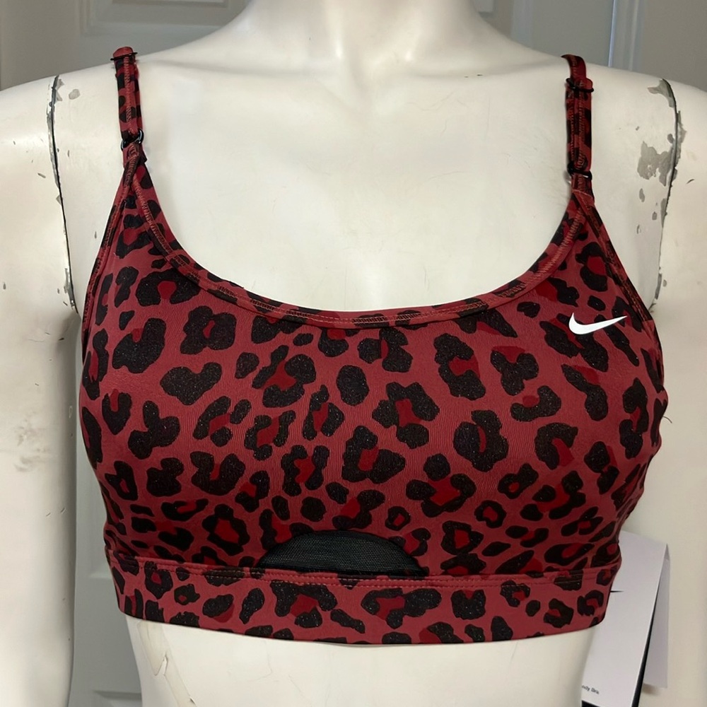Nike Athletic/Athleisure Sports Bra, NWT!